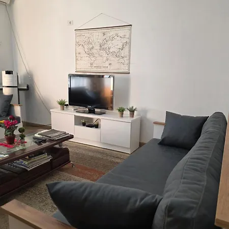 Sixth Apartment *