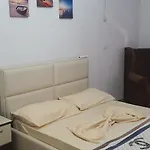Sixth شقة
